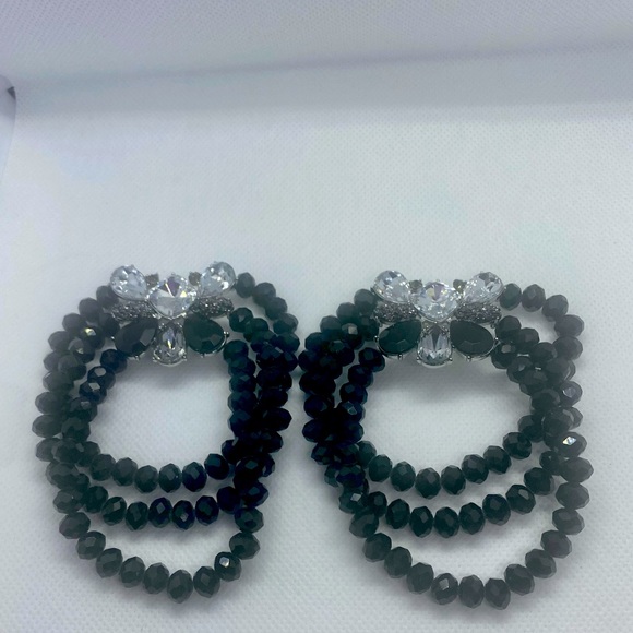 2 Bracelets for 1 Price - Picture 5 of 6